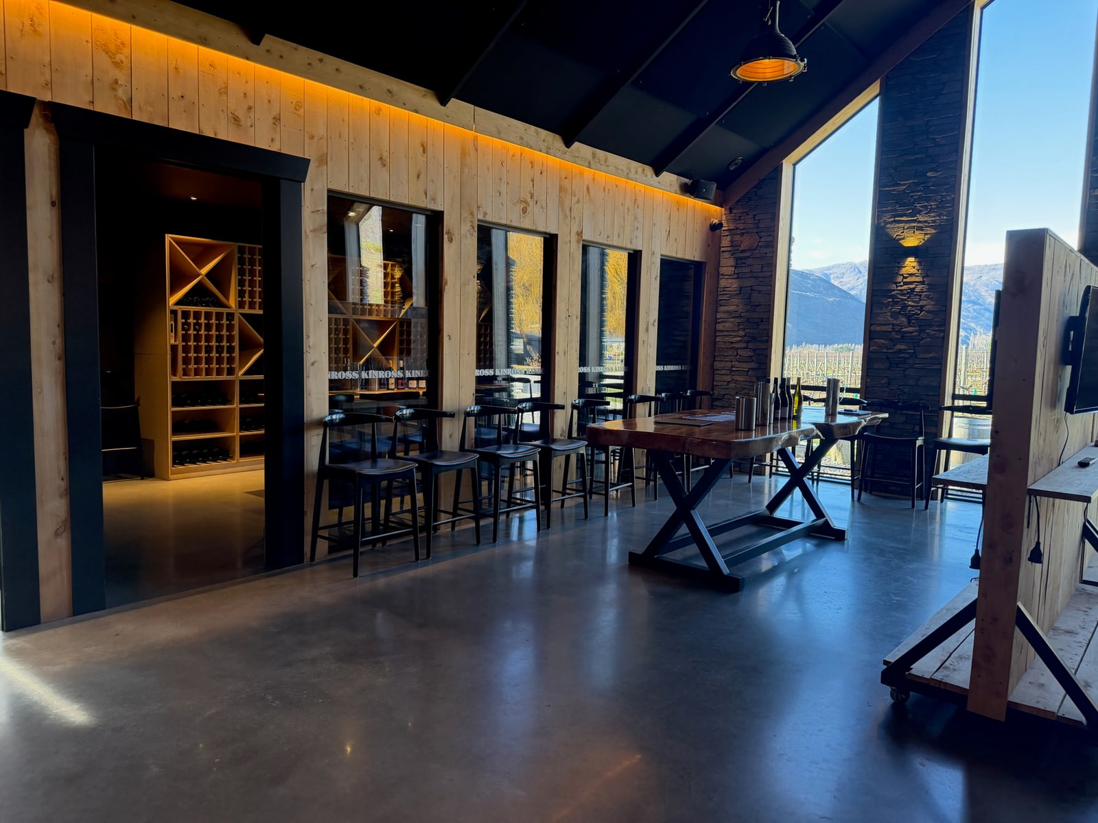 Kinross winery wine learning